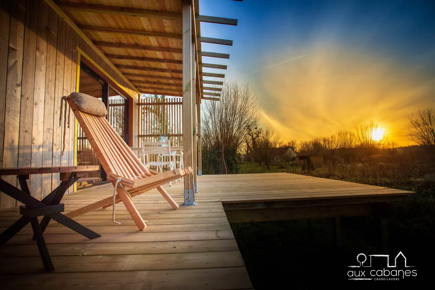 Aux Cabanes, cabane au sol à Grand-Laviers