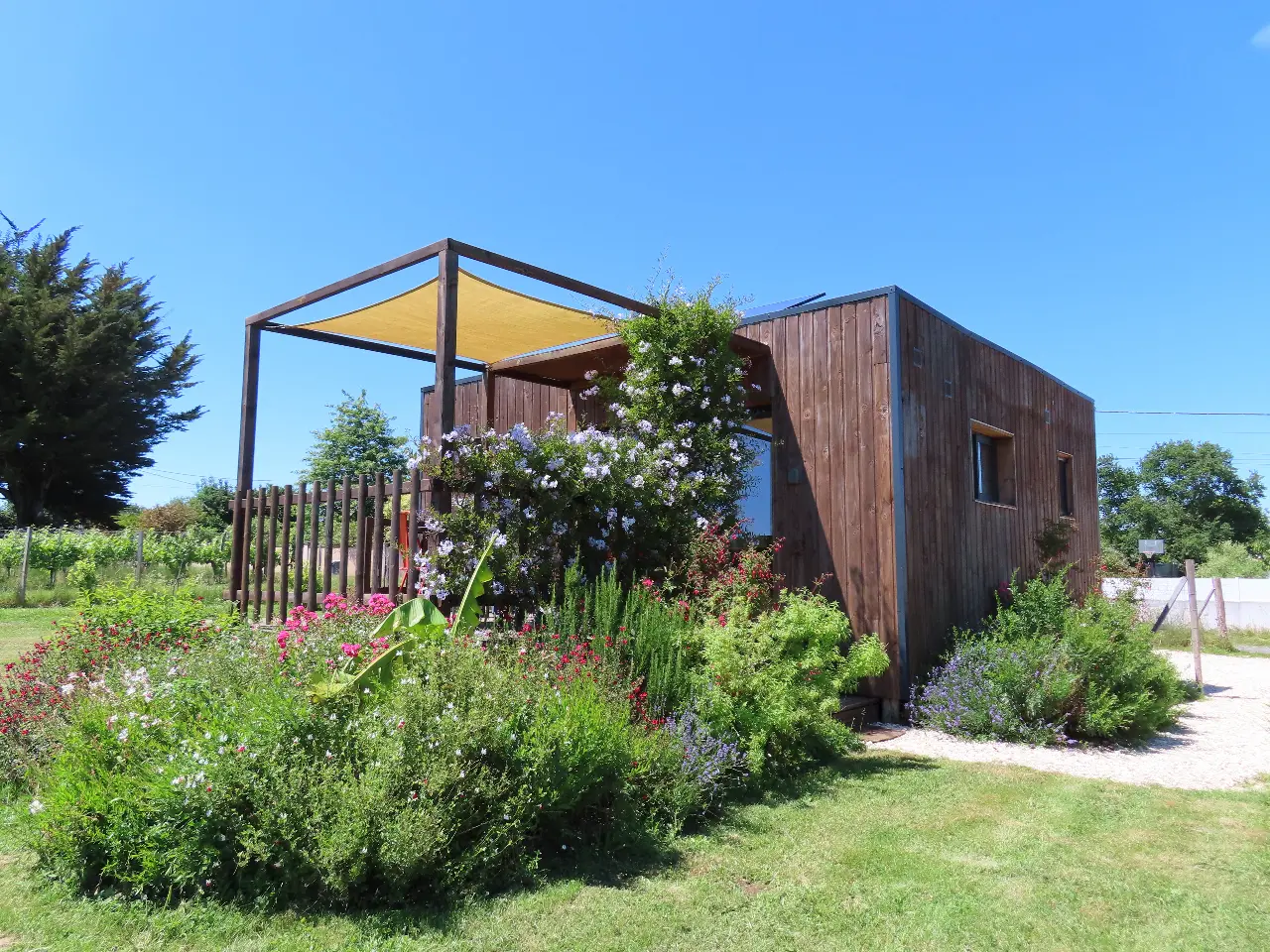 Basjoo Lodge, cabane sur pilotis à Saint-Palais