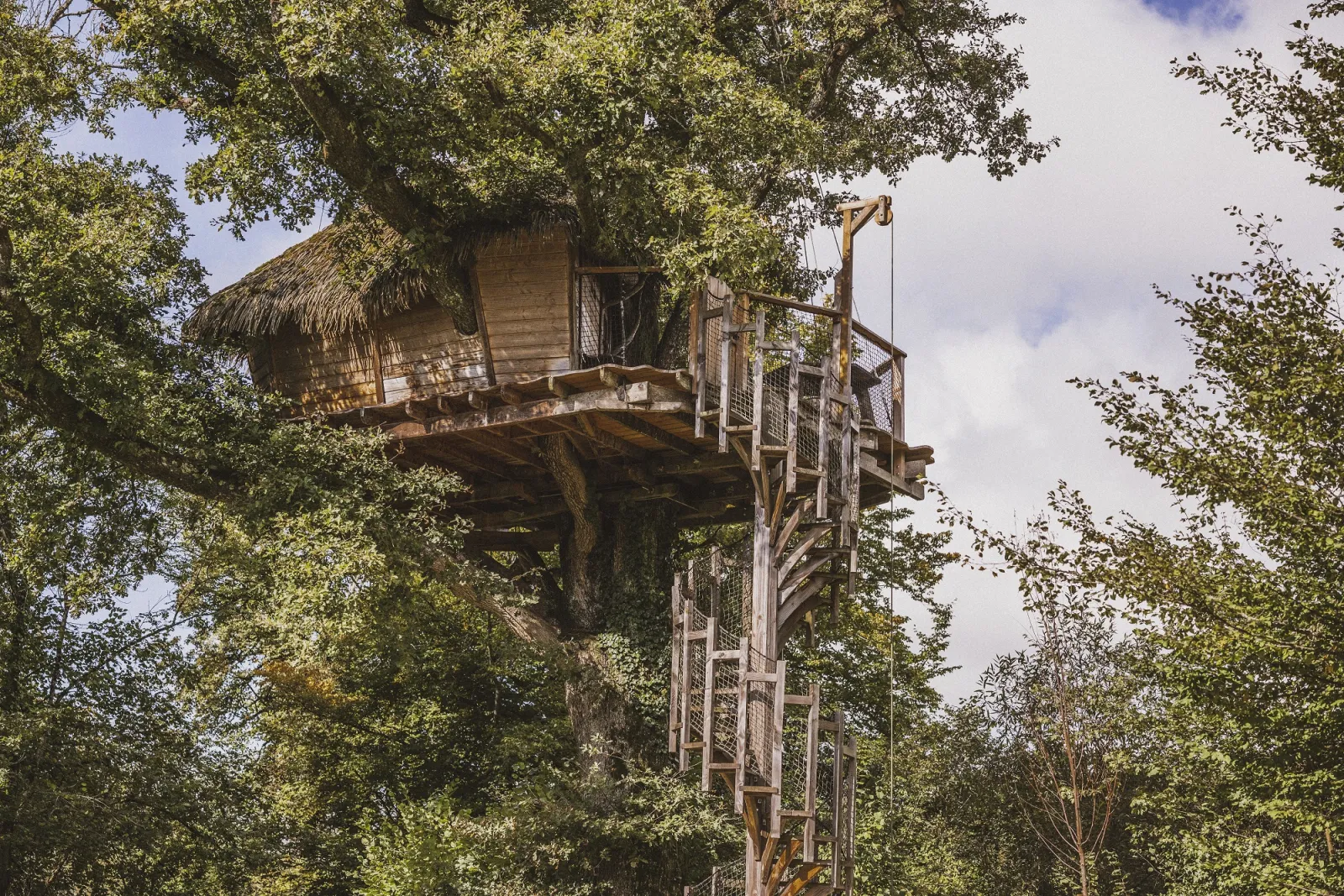 Cabane Amazone à Chassey-lès-Montbozon, photo 2