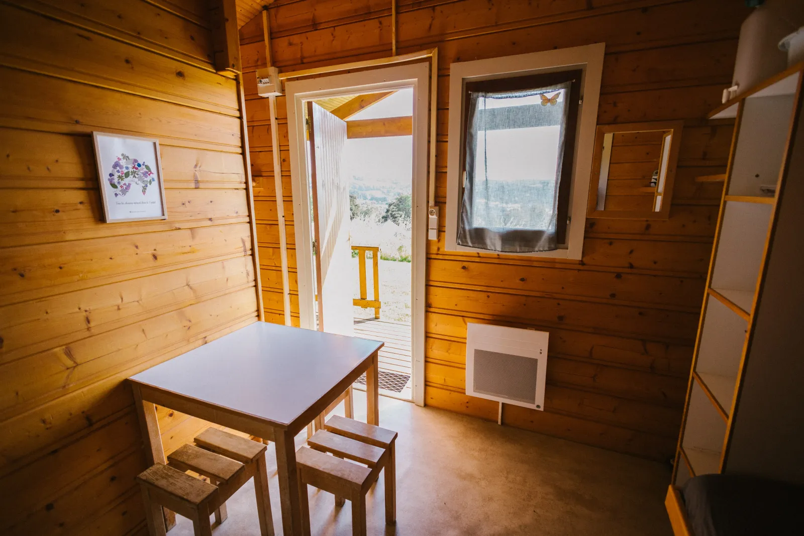 Cabane authentique à Neuvéglise-sur-Truyère, photo 5