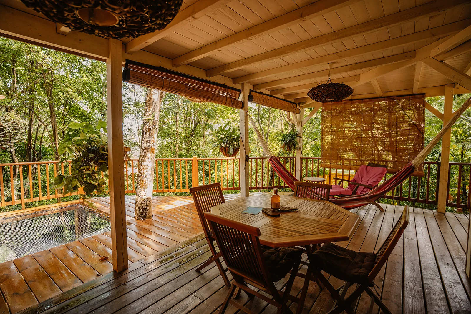 Cabane aux Étoiles, cabane dans les arbres à Deshaies
