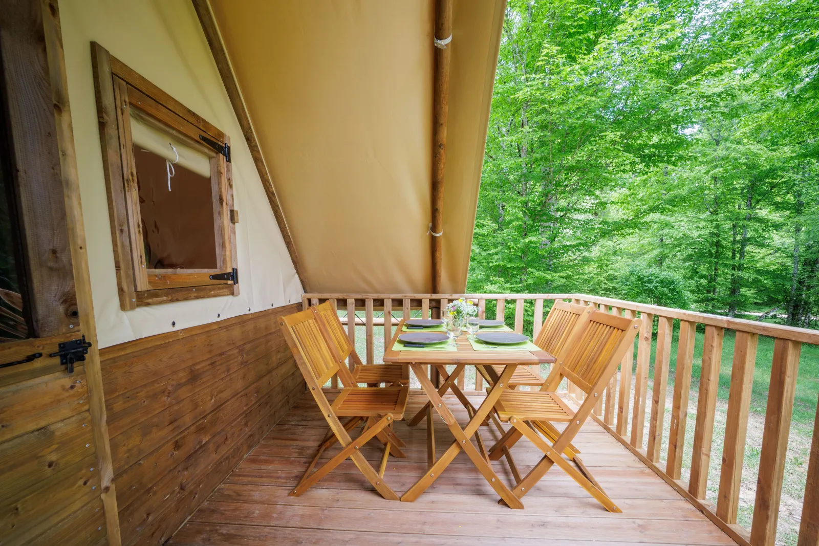 Cabane Aventure à Lamothe-Fénelon, photo 2