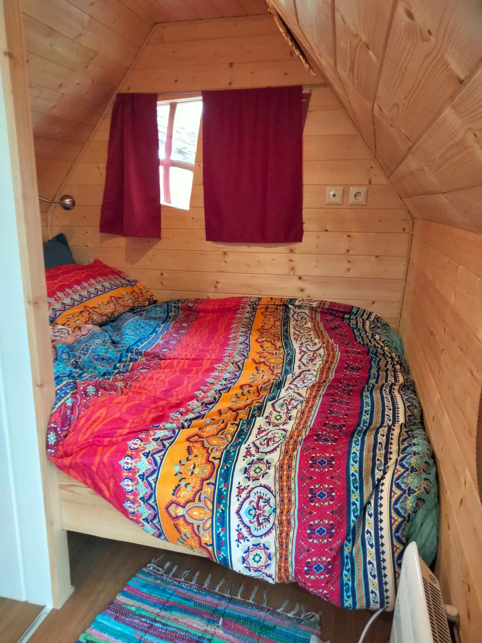 Cabane bohème en Brocéliande à Mauron, photo 5