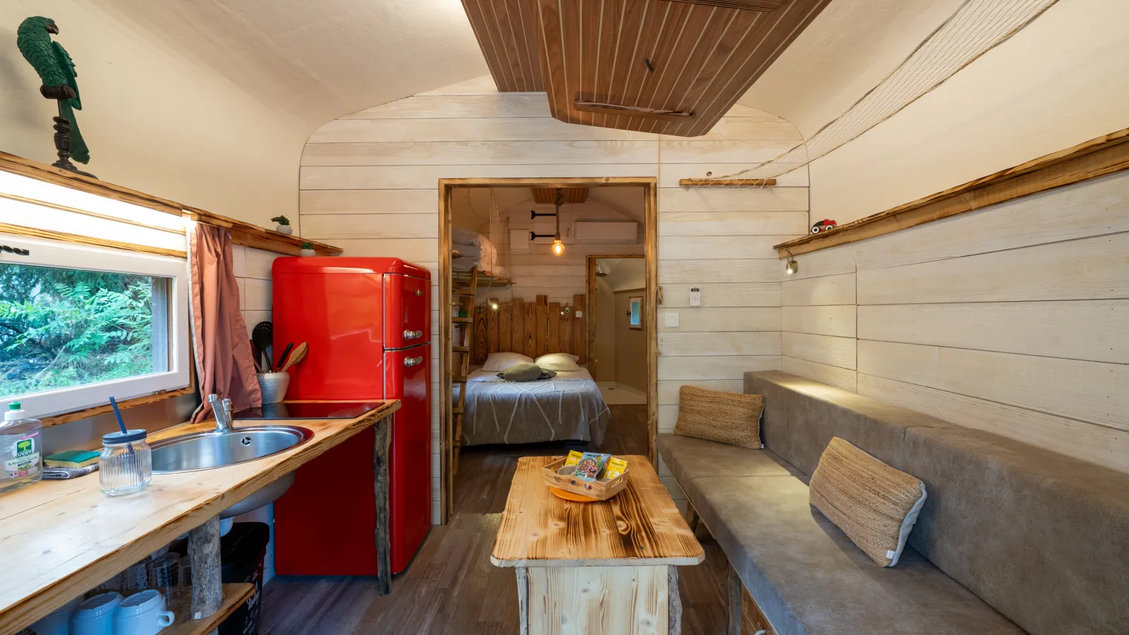Cabane bohème sous coque à Bar-sur-Aube, photo 5