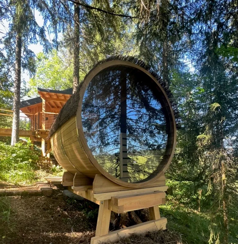 Cabane Bois du Four à Petite-Chaux, photo 3