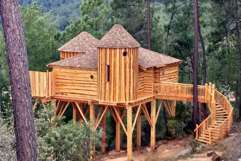 Cabane Cassiopée à Les Salelles, photo 3