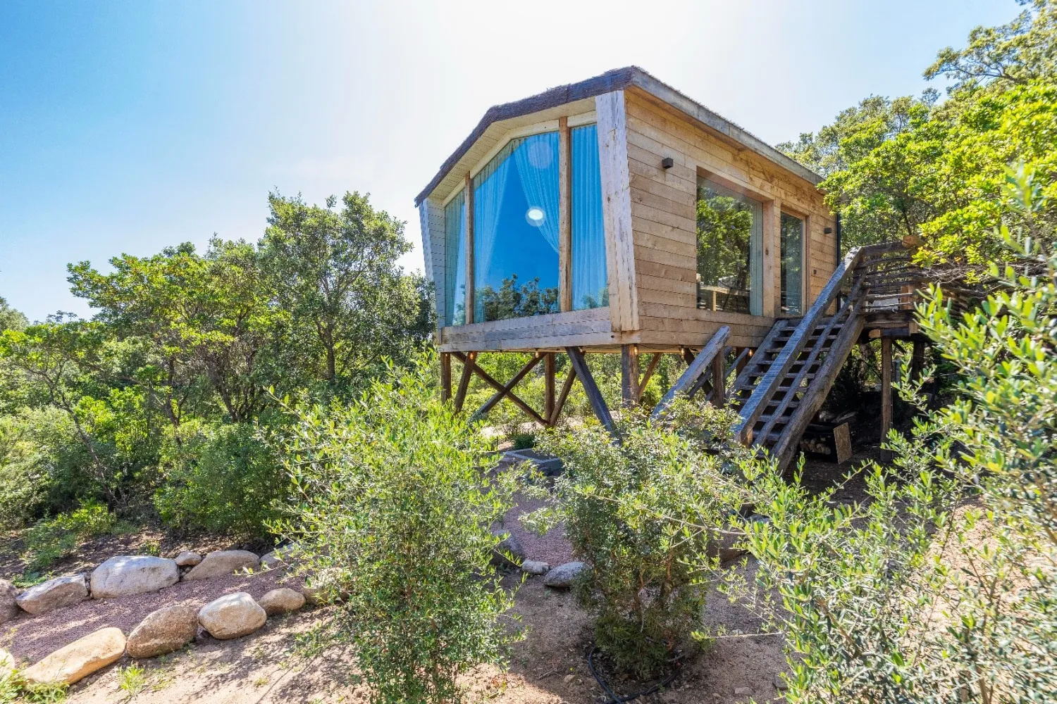 Cabane Centauri, cabane dans les arbres à Porto-Vecchio