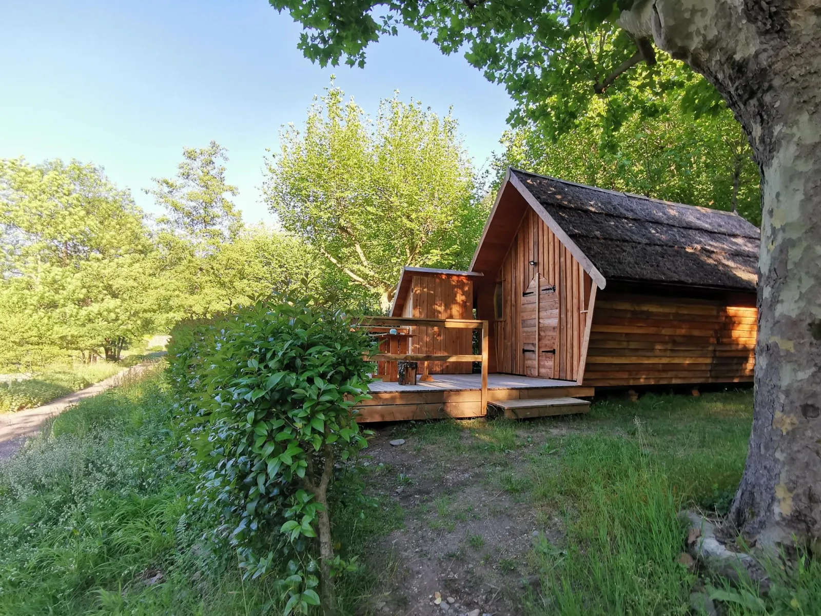 Cabane Pellegrine, cabane au sol à Peyremale