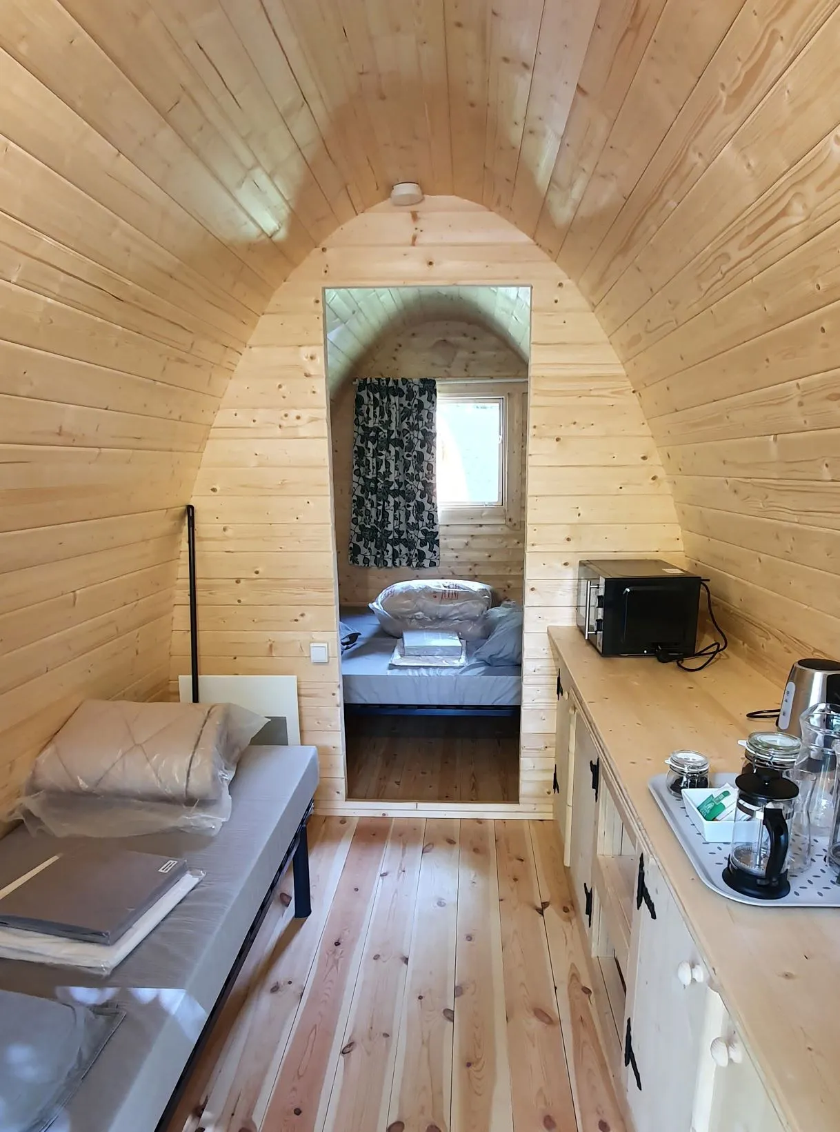 Cabane cosy à Nazelles-Négron, photo 3