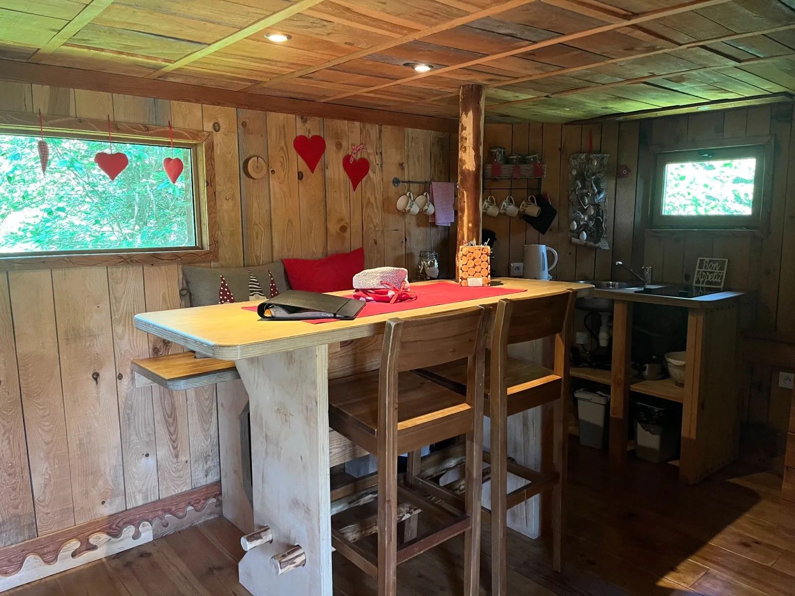 Cabane Cosy Famille à Champdray, photo 4