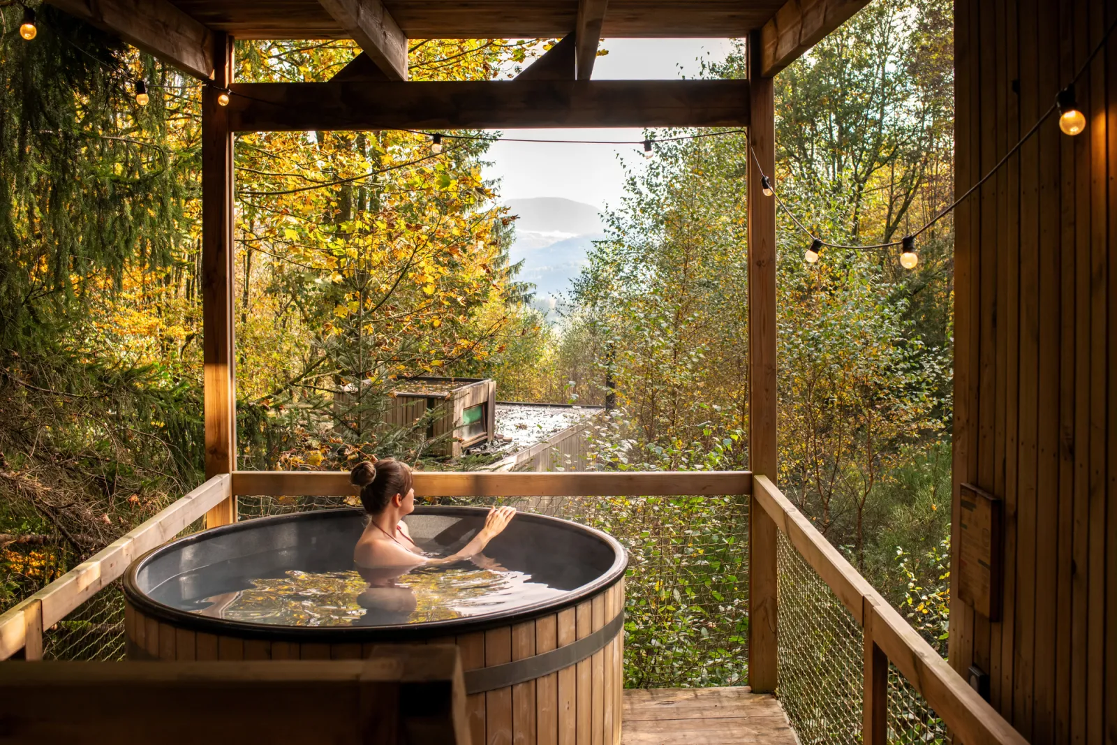 Cabane Cosy pour 6 avec Bain Nordique, cabane sur pilotis à Plaine