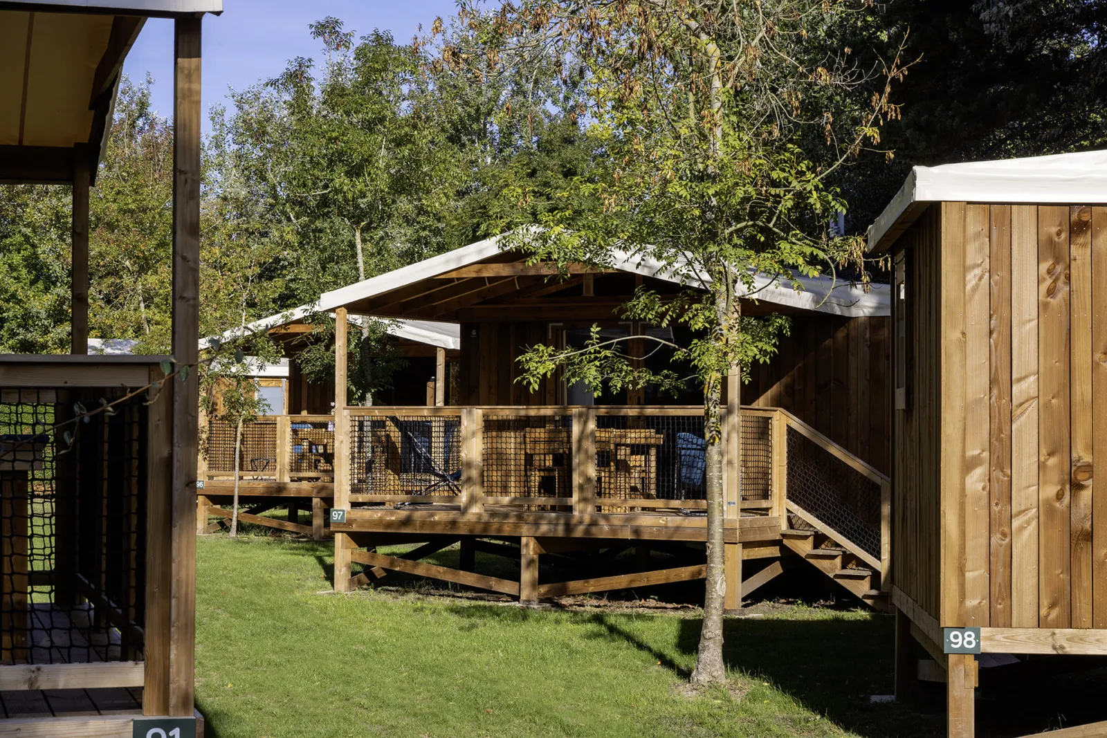 Cabane Cosyflower, cabane sur pilotis à Saint-Jean-de-Monts