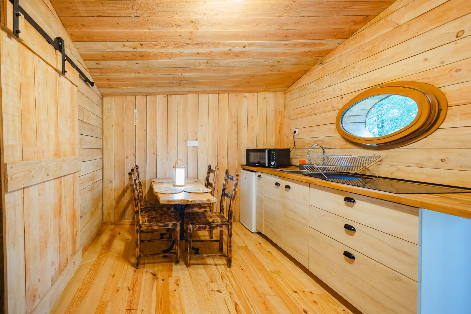 Cabane d'Elouan à Pluméliau-Bieuzy, photo 3