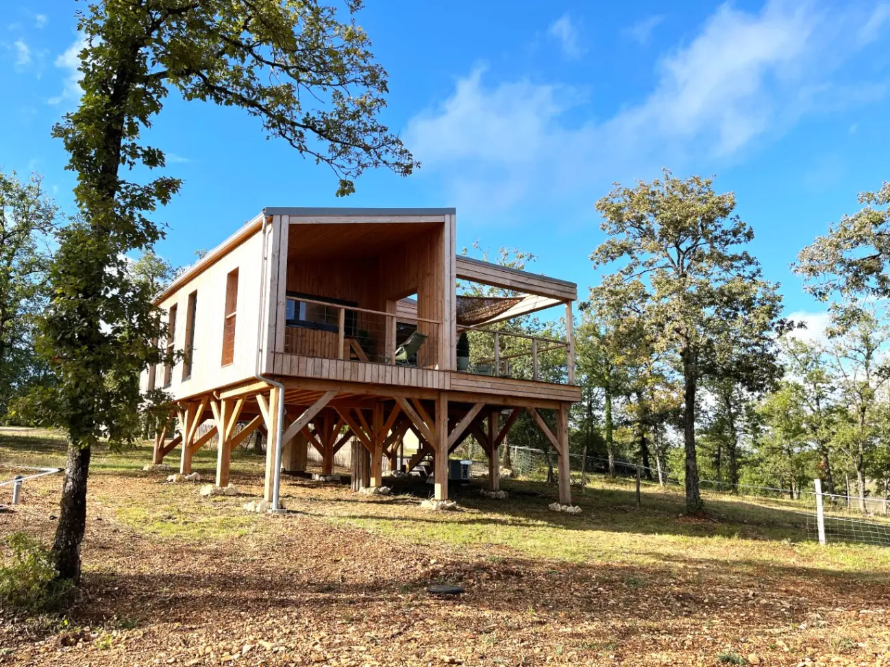 Cabane de Combe Falce à Salignac-Eyvigues, photo 4