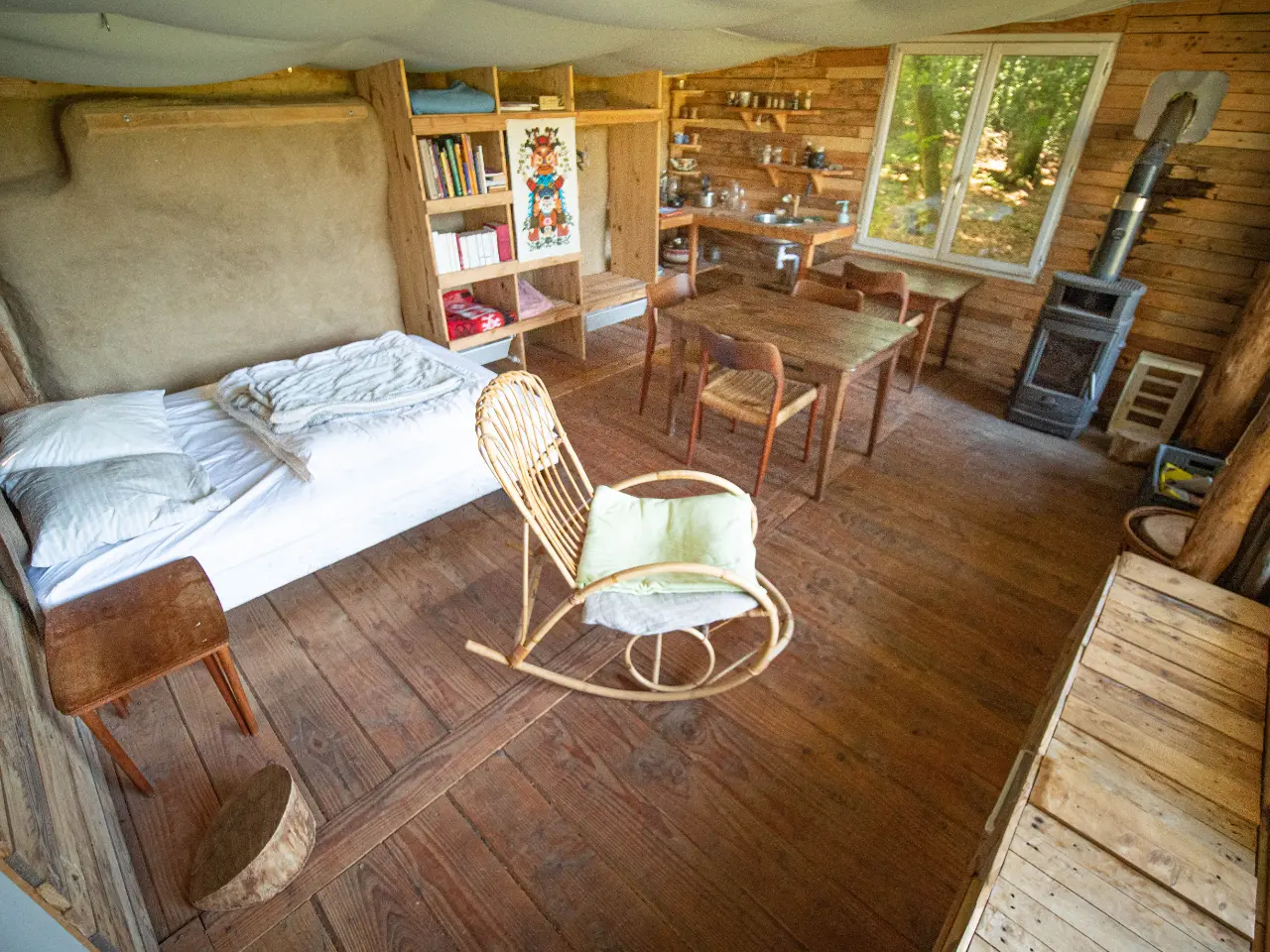 Cabane de l'écovillage à Priziac, photo 3