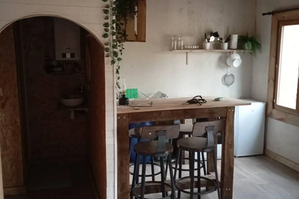 Cabane de l'étang à Mauregny-en-Haye, photo 5