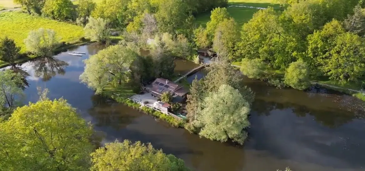 Cabane de l'Île Mystérieuse à La Remaudière, photo 4