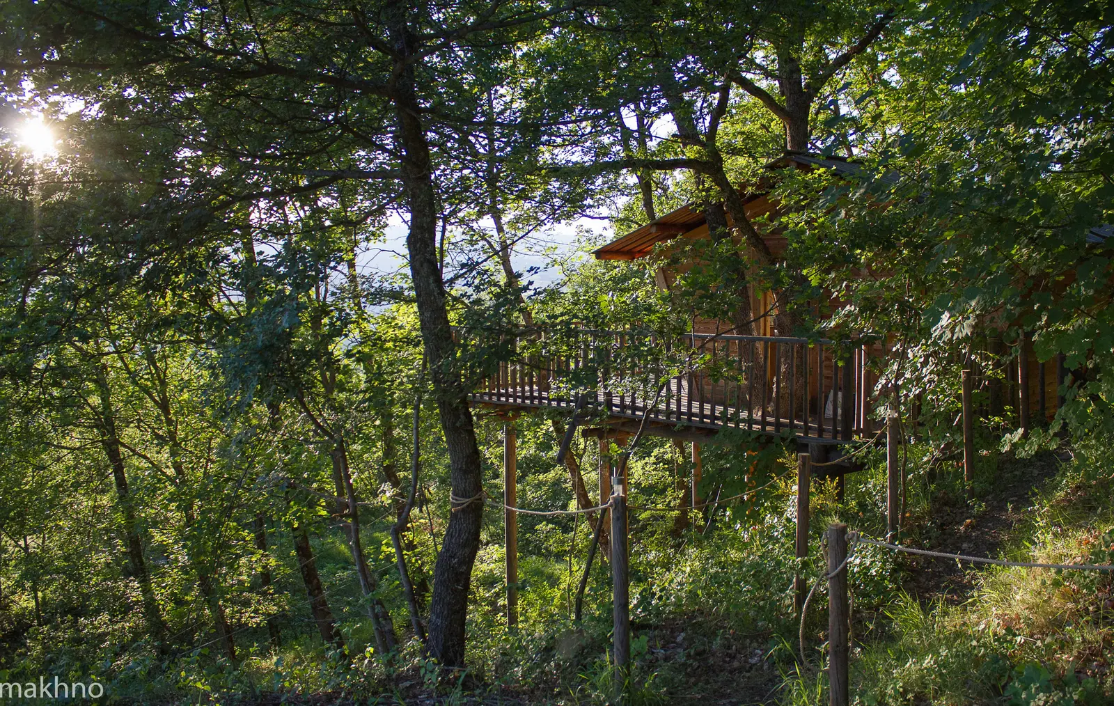 Cabane de la Bannette, cabane au sol à Thoard