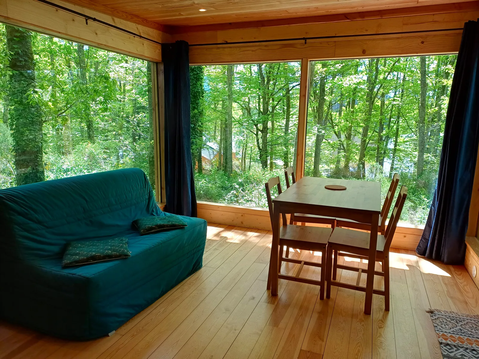 Cabane de la Forêt à Condat-en-Combraille, photo 3