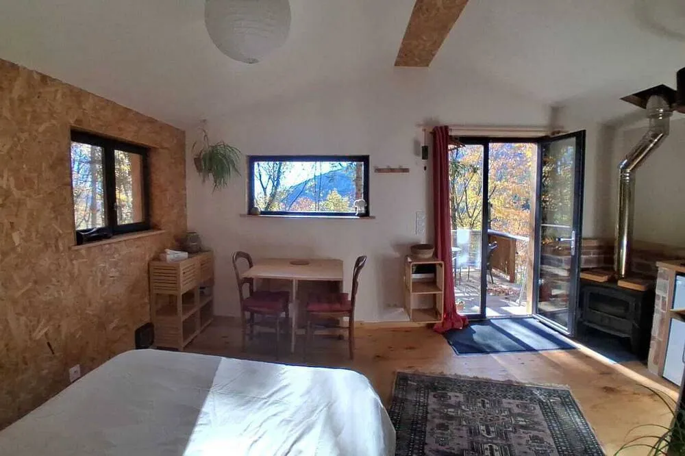 Cabane de la Montagne Noire à Lespinassière, photo 3