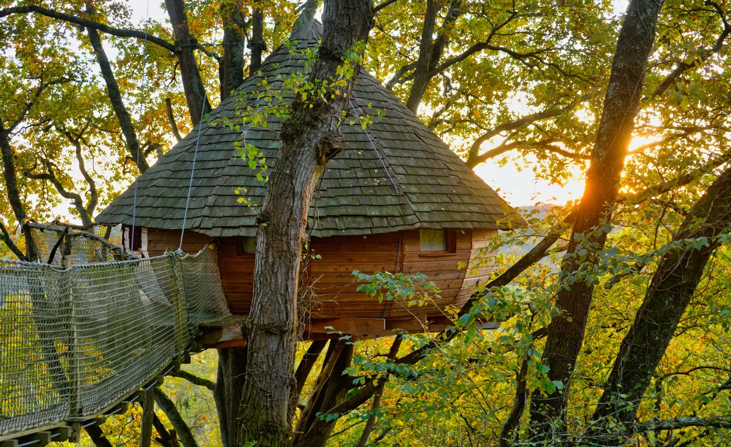 Cabane de Mon Arbre Perché, cabane dans les arbres à Eauze