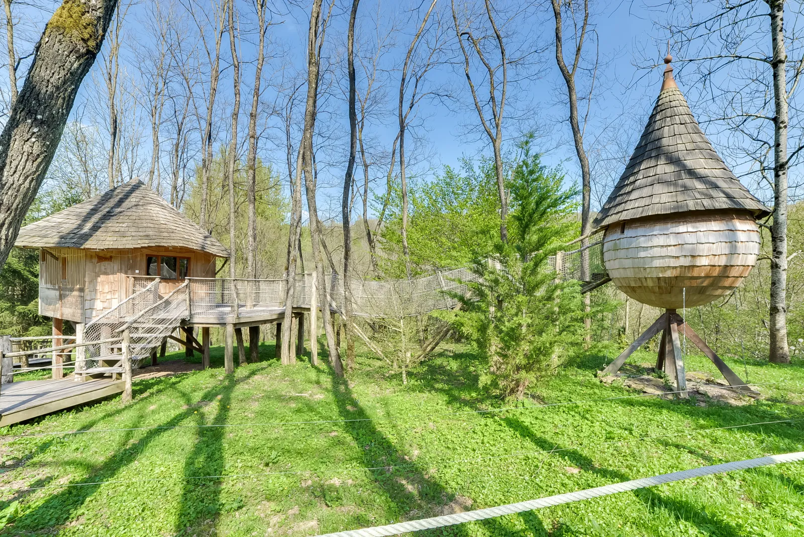 Cabane des Acacias à Corcelle-Mieslot, photo 2