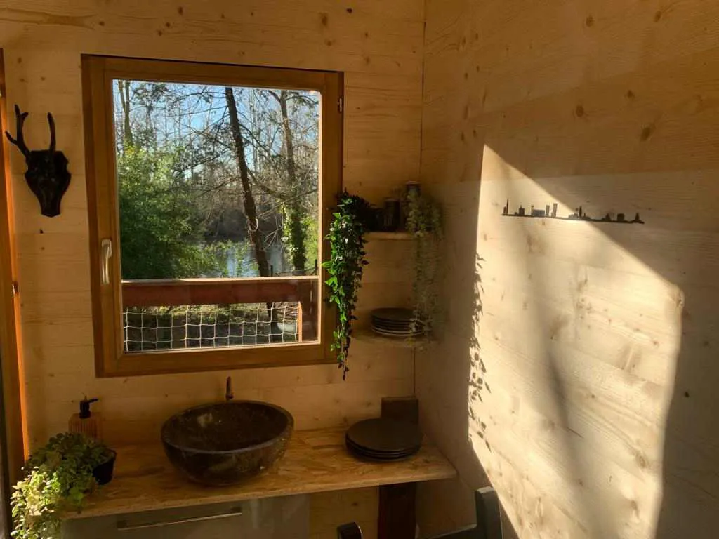 Cabane des bords d'Ariège à Grépiac, photo 3
