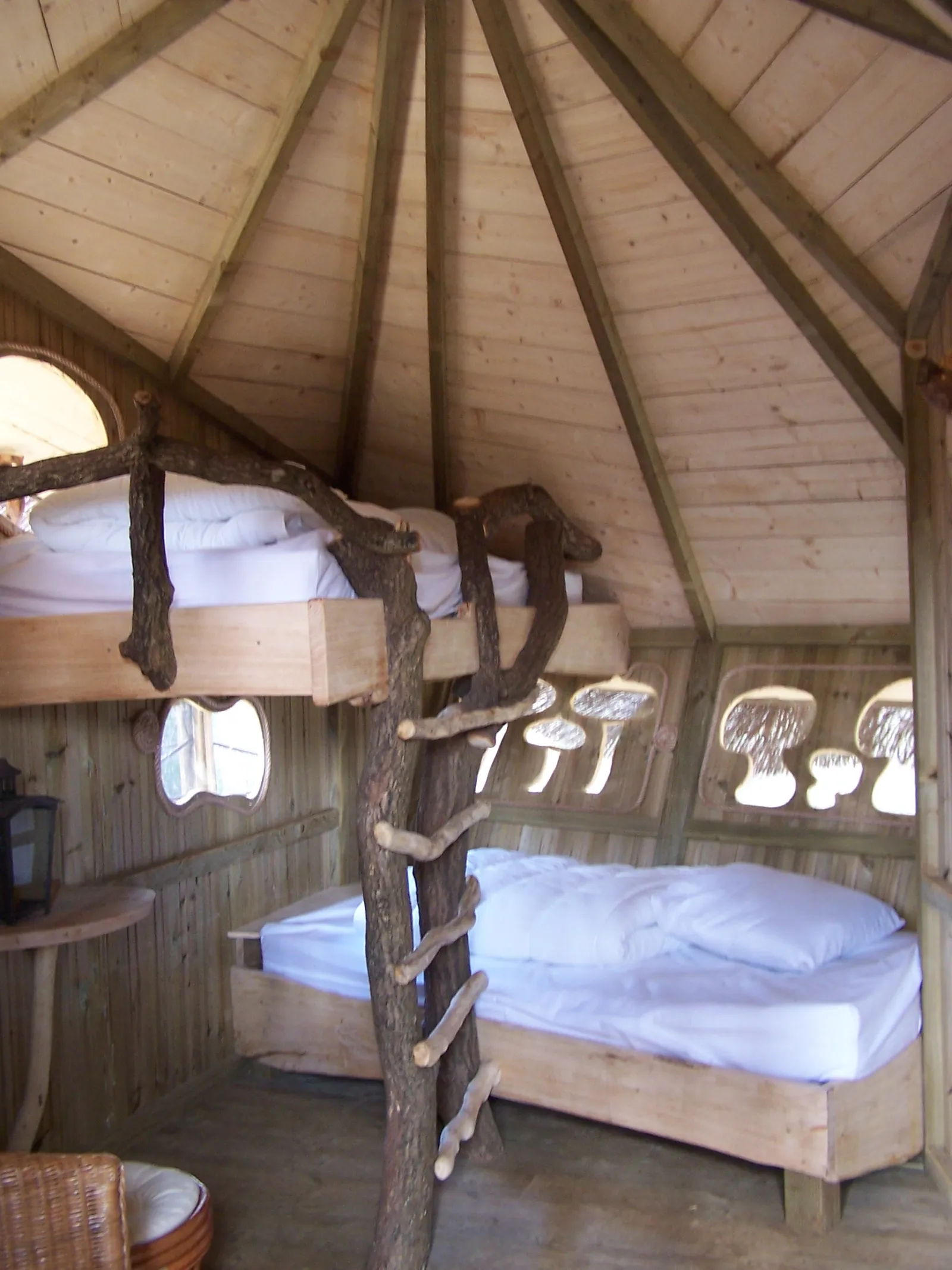 Cabane des Capucins à Magné, photo 3