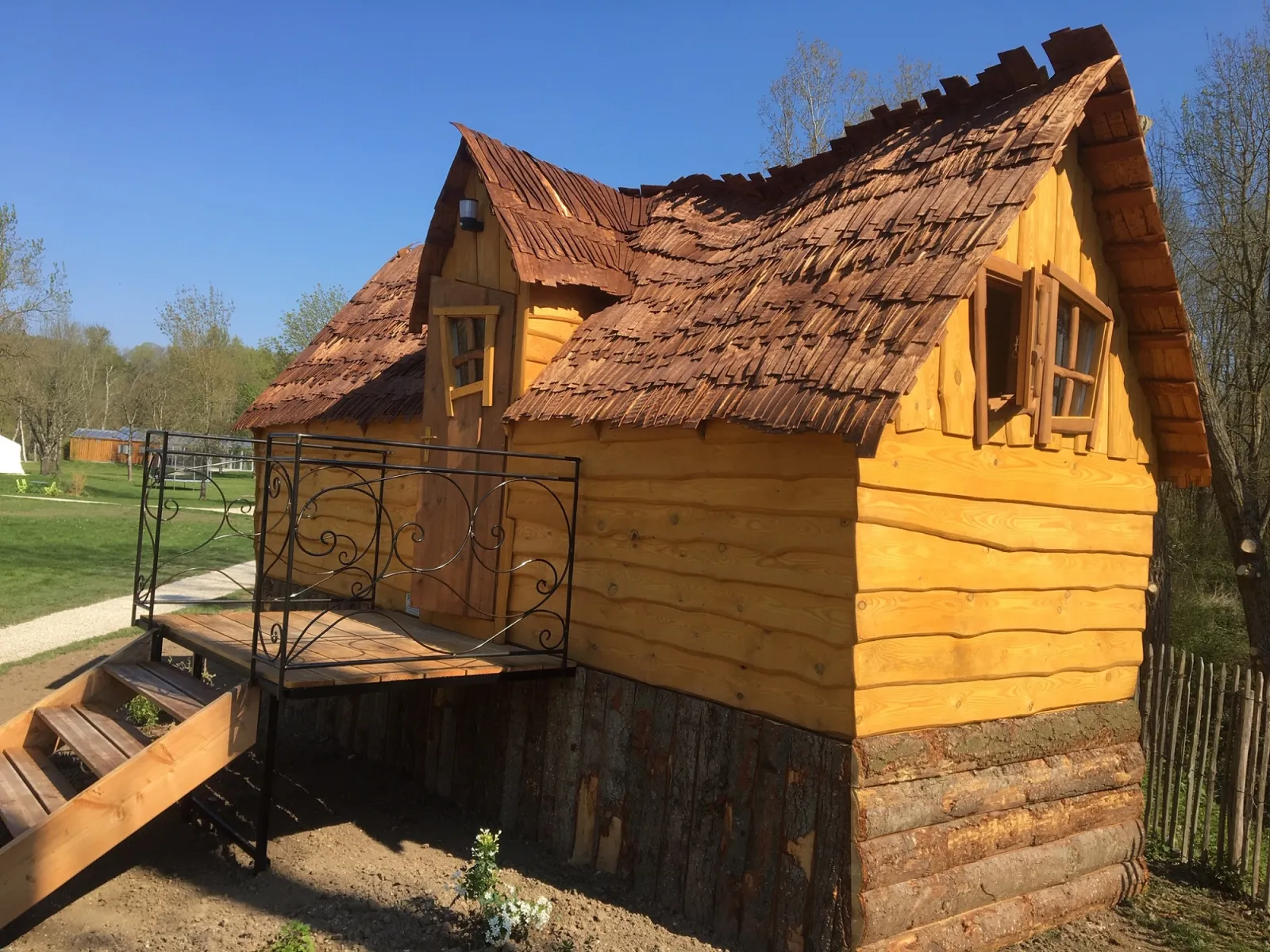 Cabane des contes à Angé, photo 2