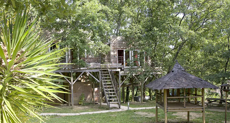 Cabane des Écureuils Amoureux à Barjac, photo 2