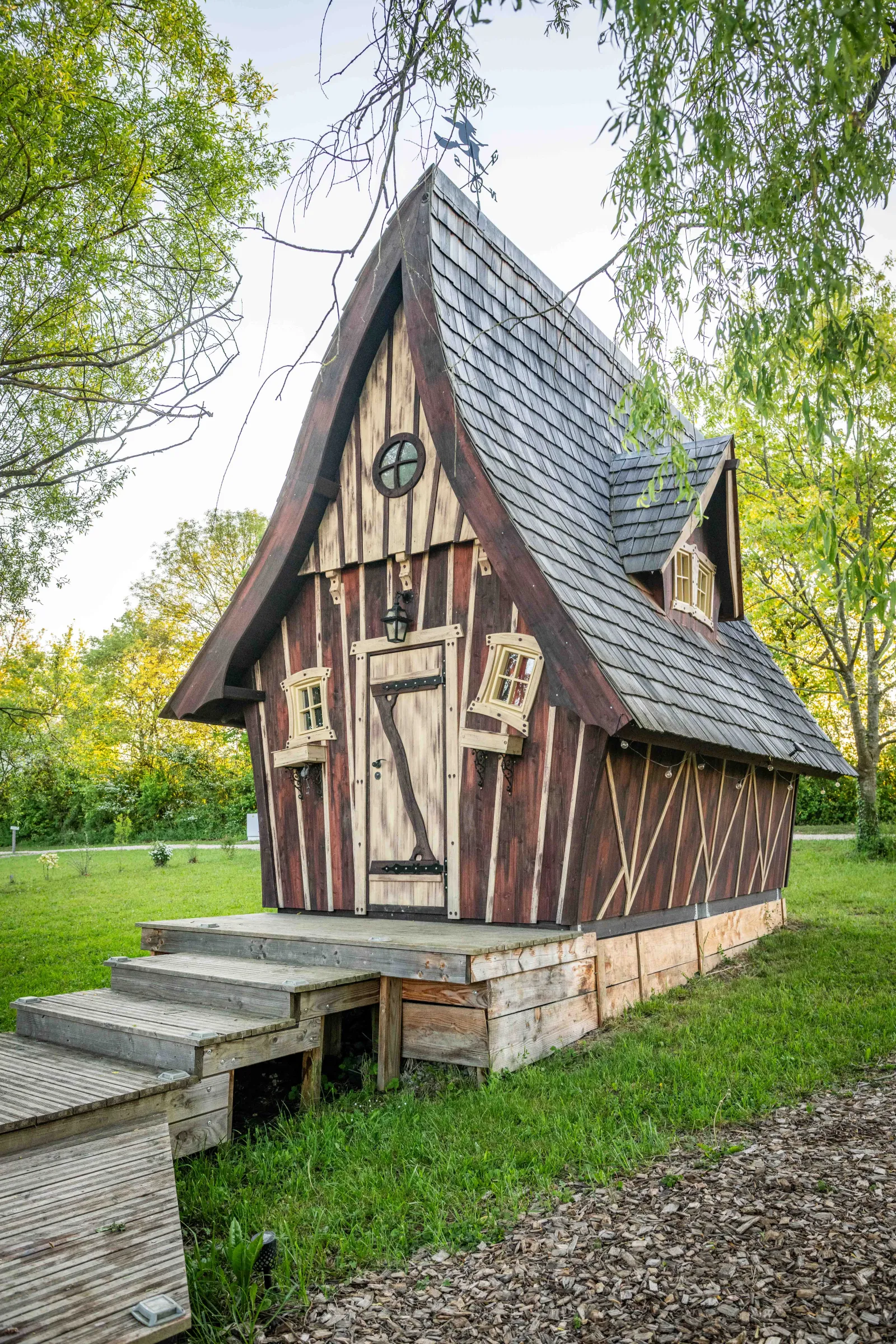 Cabane des Fées à Bâgé-Dommartin, photo 2
