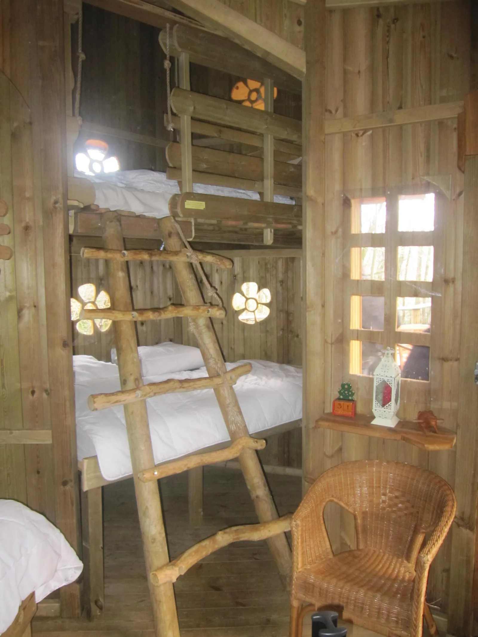 Cabane des Lutins à Magné, photo 3