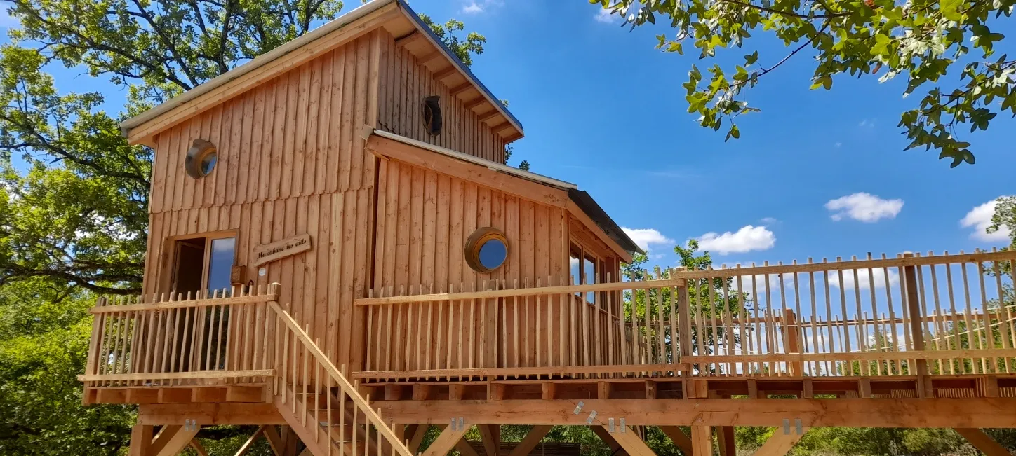 Cabane des Rails à Chartrier-Ferrière, photo 4
