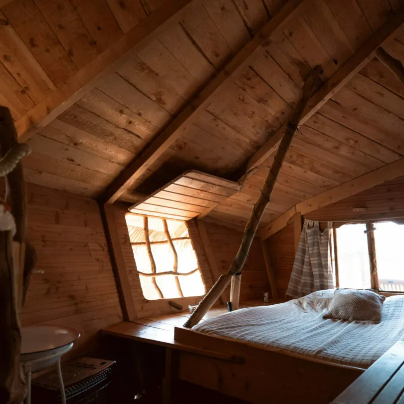 Cabane du Canyon à Saint-Germain-des-Essourts, photo 2
