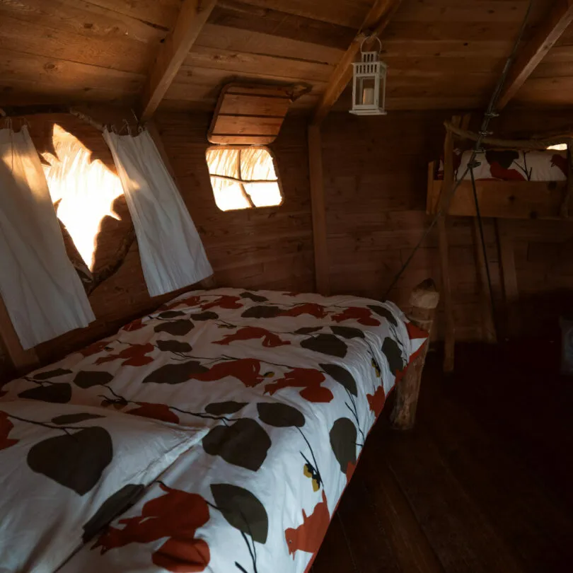 Cabane du Canyon à Saint-Germain-des-Essourts, photo 4