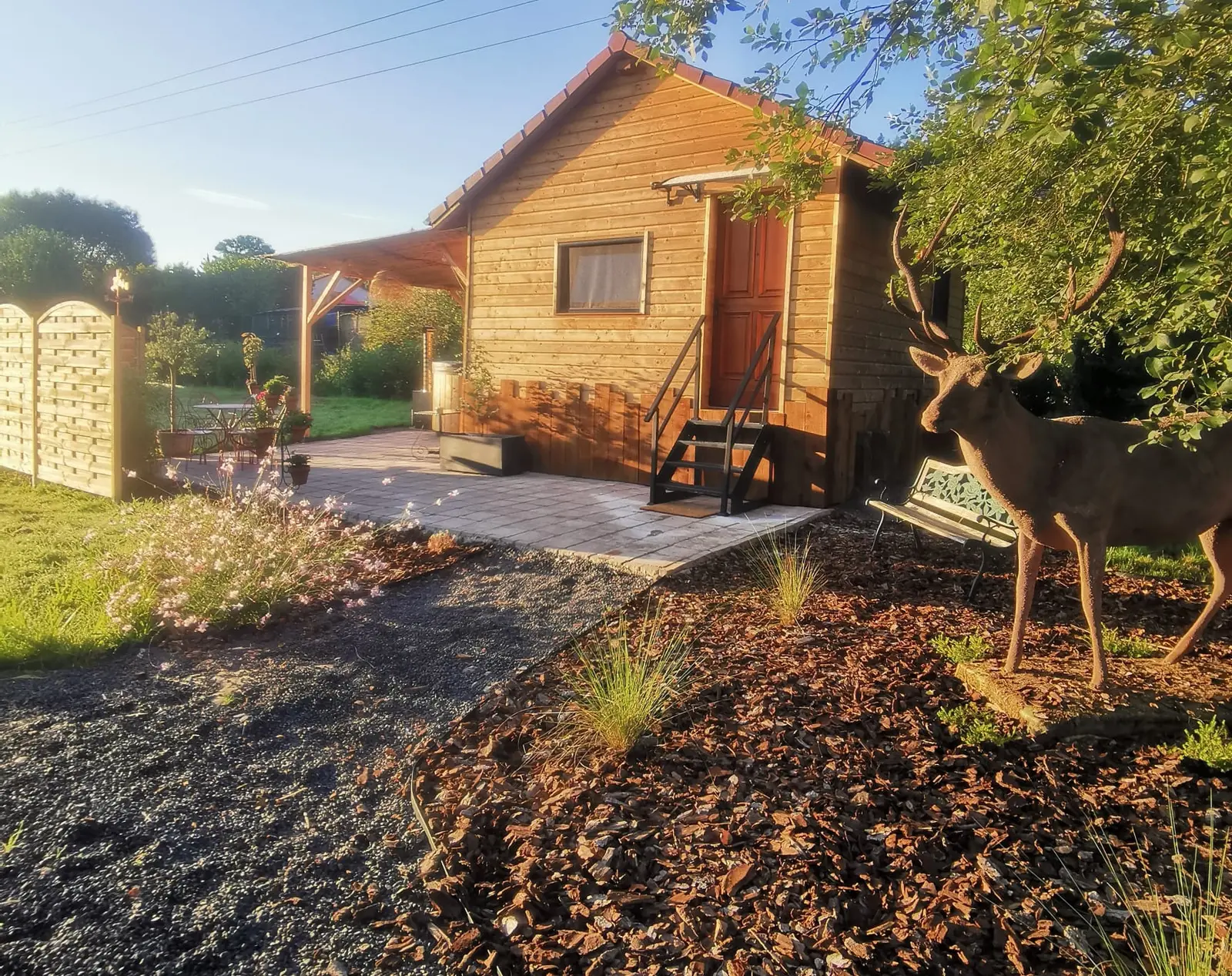 Cabane du Cerf, cabane sur pilotis à Saulcy-sur-Meurthe