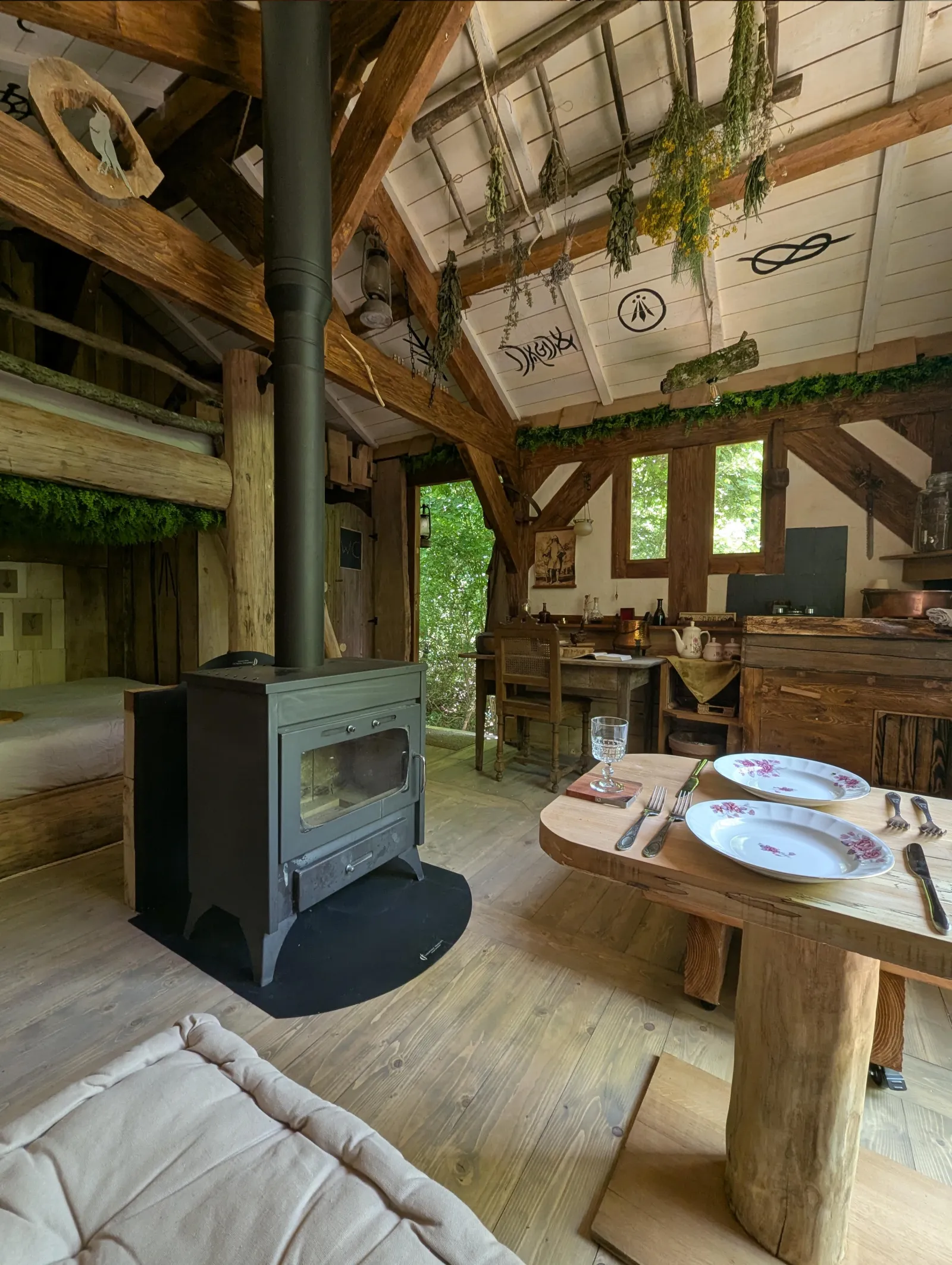 Cabane du Druide à Pagny-sur-Moselle, photo 2