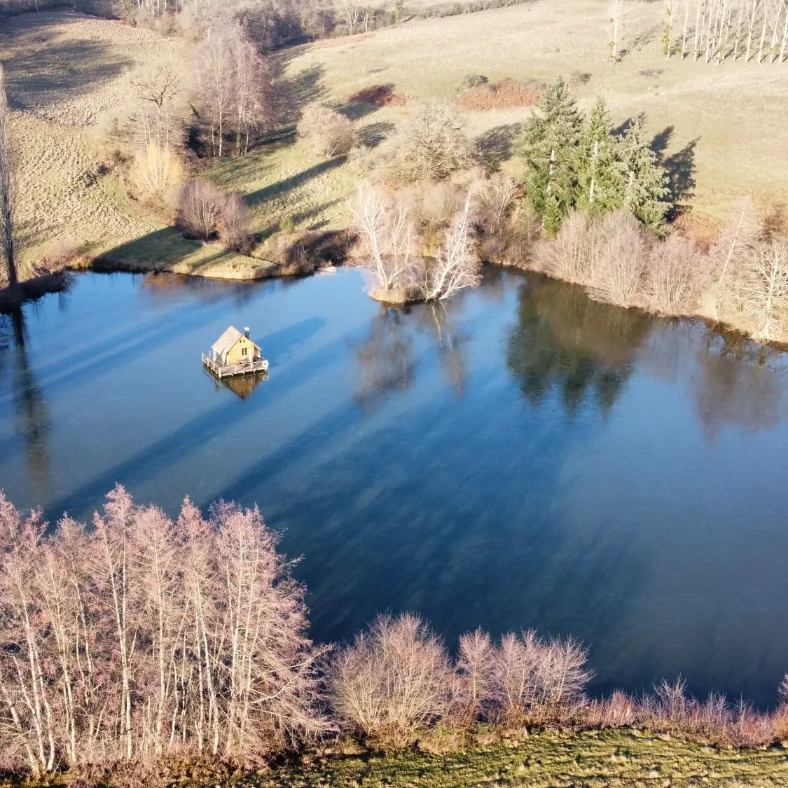 Cabane du Paraclet à Saint-Didier-sur-Arroux, photo 3
