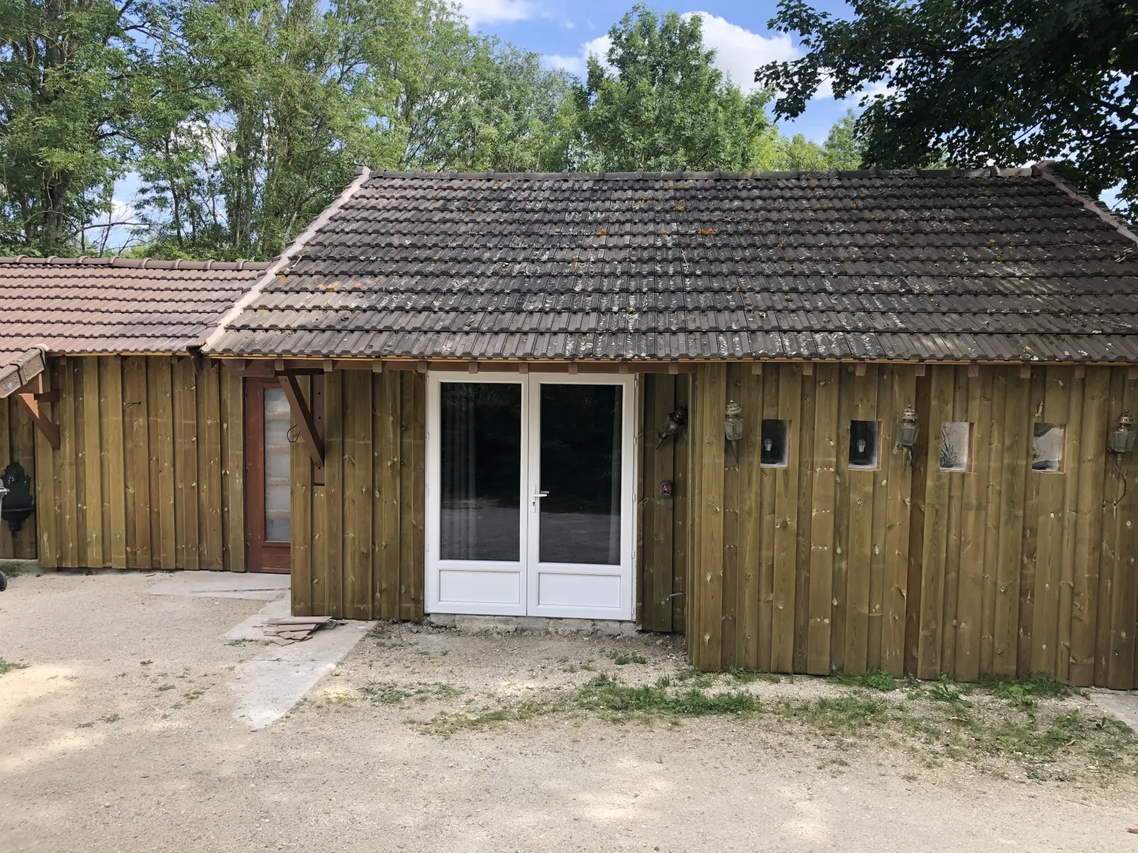 Cabane du Pêcheur, cabane au sol à Barberey-Saint-Sulpice