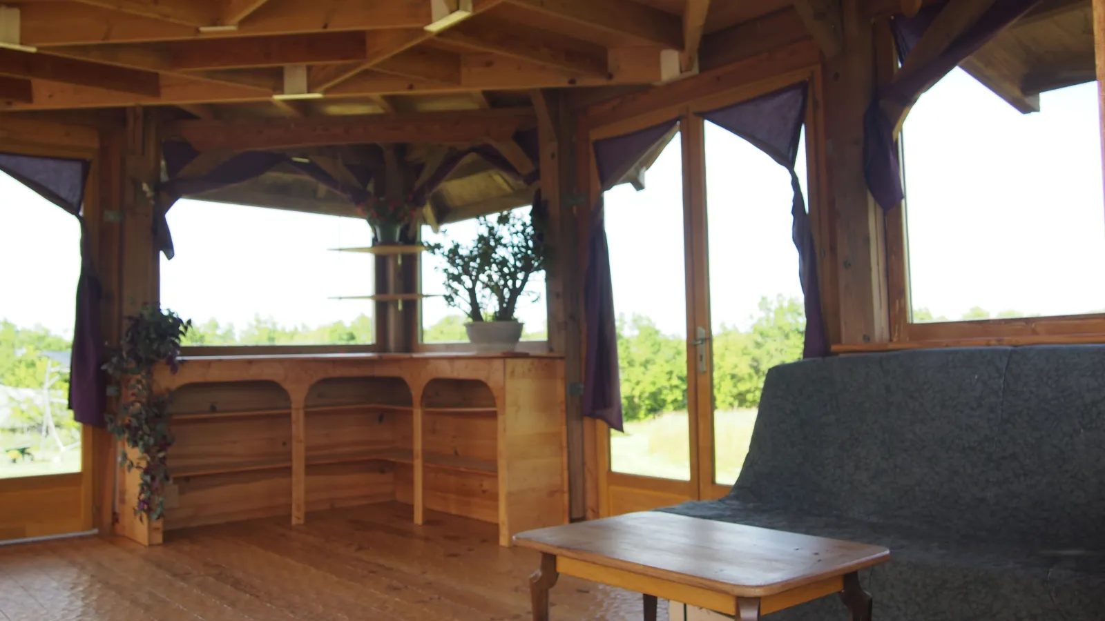 Cabane du Pèlerin à Anthé, photo 4