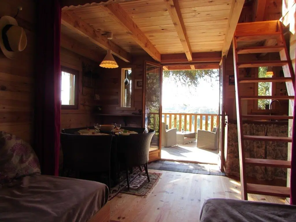 Cabane du Vallon d'Éole à Beaulieu-sous-Parthenay, photo 3