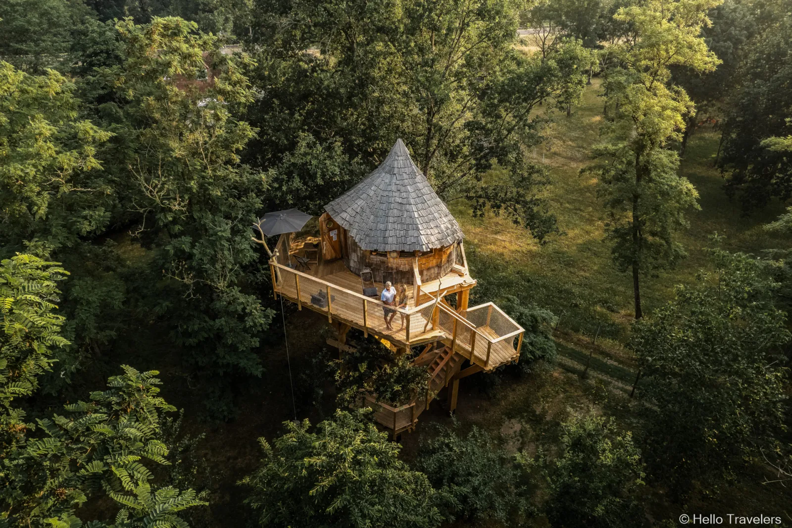 Cabane du Verger, cabane dans les arbres à La Chapelle-aux-Naux