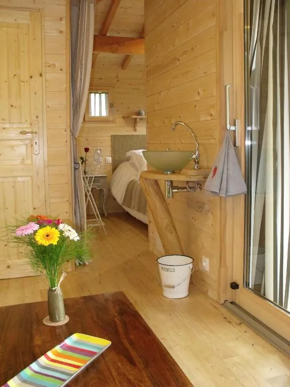 La Cabane du Vieux Chêne à Susmiou, photo 5