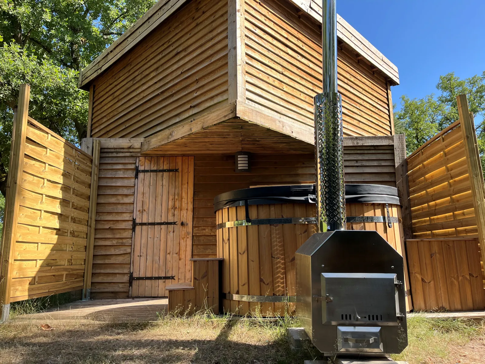 Cabane Duo Spa, cabane au sol à Fère-en-Tardenois