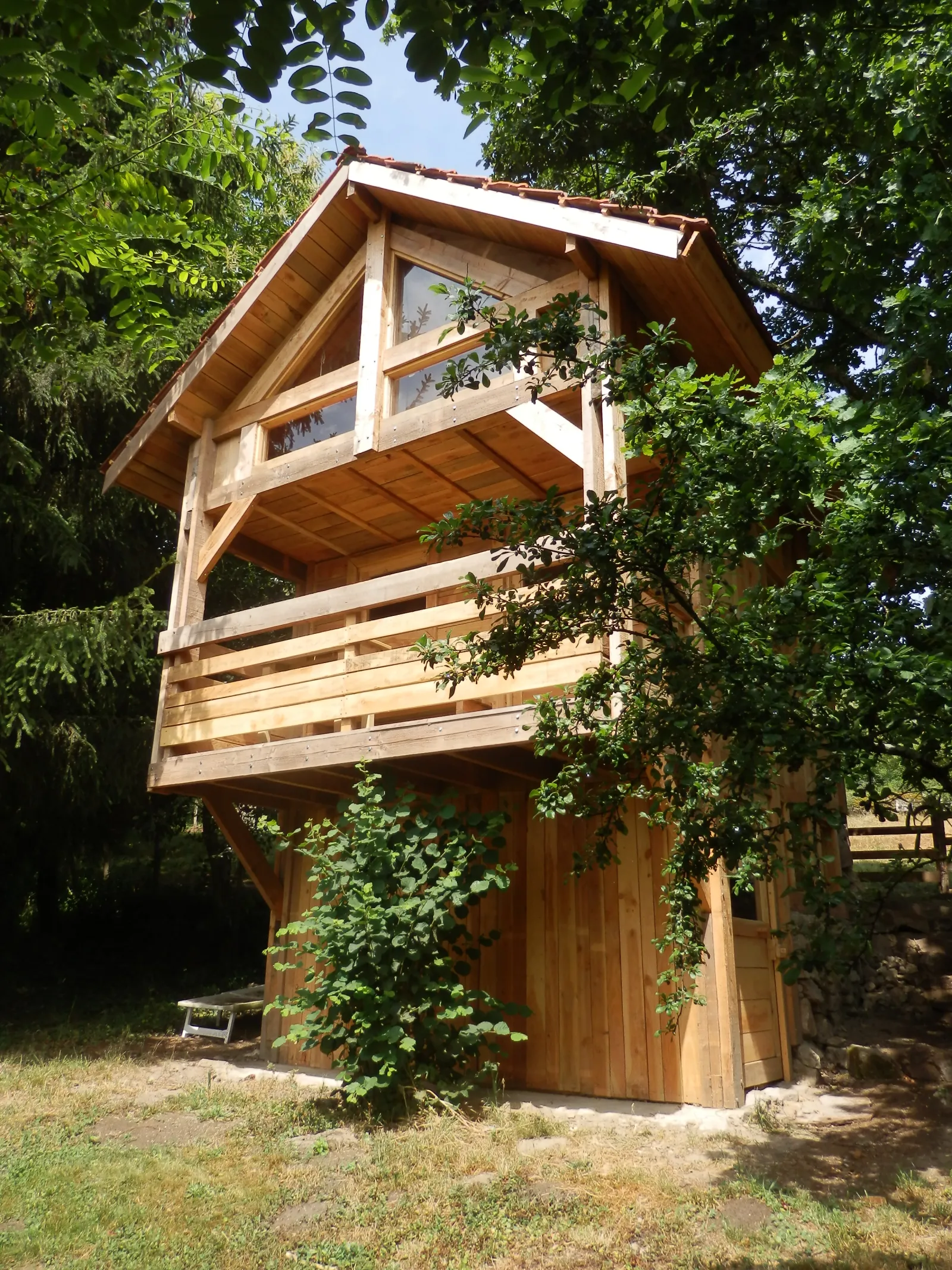 Cabane écolodge du Plessis à Broye, photo 2