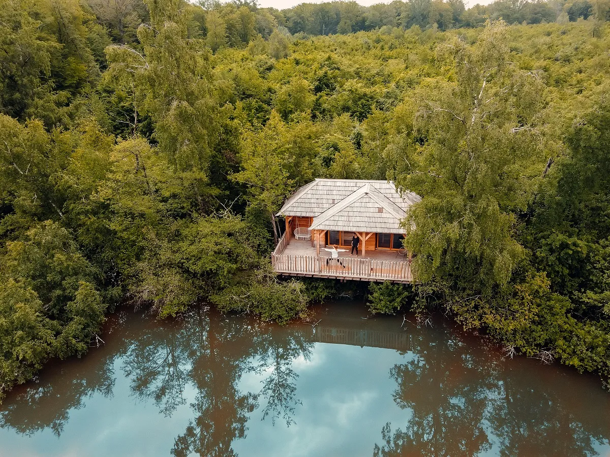 Cabane Eldorado, cabane sur pilotis à Joncherey