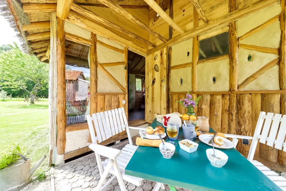 Cabane en Paille du Verbamont à Claudon, photo 4