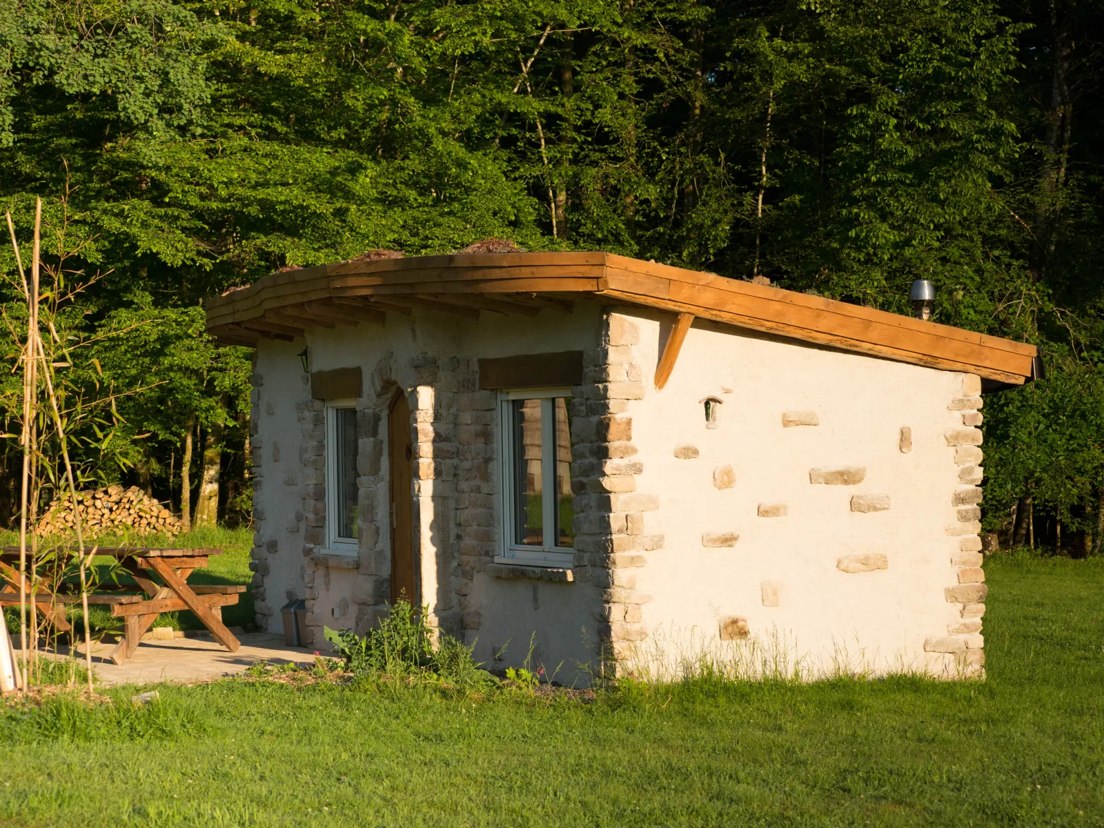 Cabane en Pierre du Verbamont à Claudon, photo 2