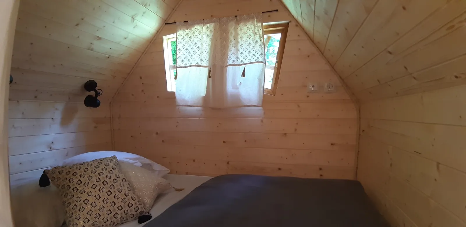 Cabane enchantée à Arlebosc, photo 4