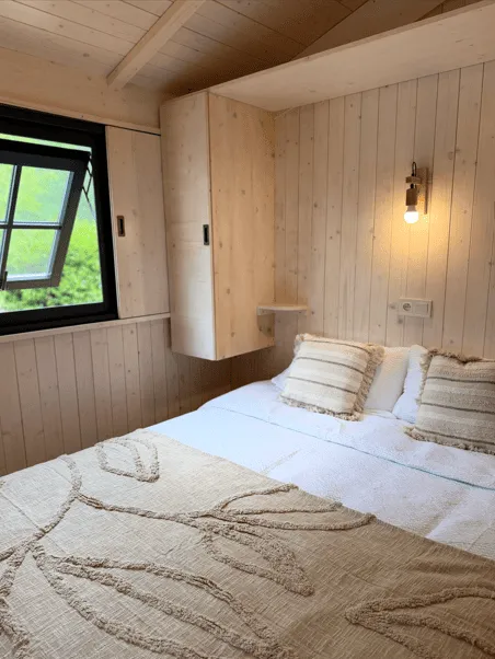 Cabane Estèla à Saint-Aubin-de-Nabirat, photo 2